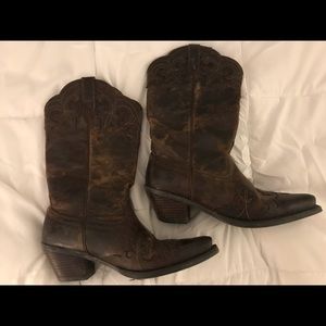 Ariat cowboy boot